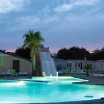 Campingplatz Zecamping 4 Etoiles Piscine A 4km De La Pet Friendly Club Enfant