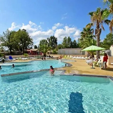 Zecamping 4 Etoiles Piscine A 4km De La Pet Friendly Club Enfant