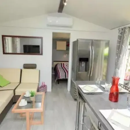 Zecamping 4 Etoiles Piscine A 4km De La Pet Friendly Club Enfant Гримо